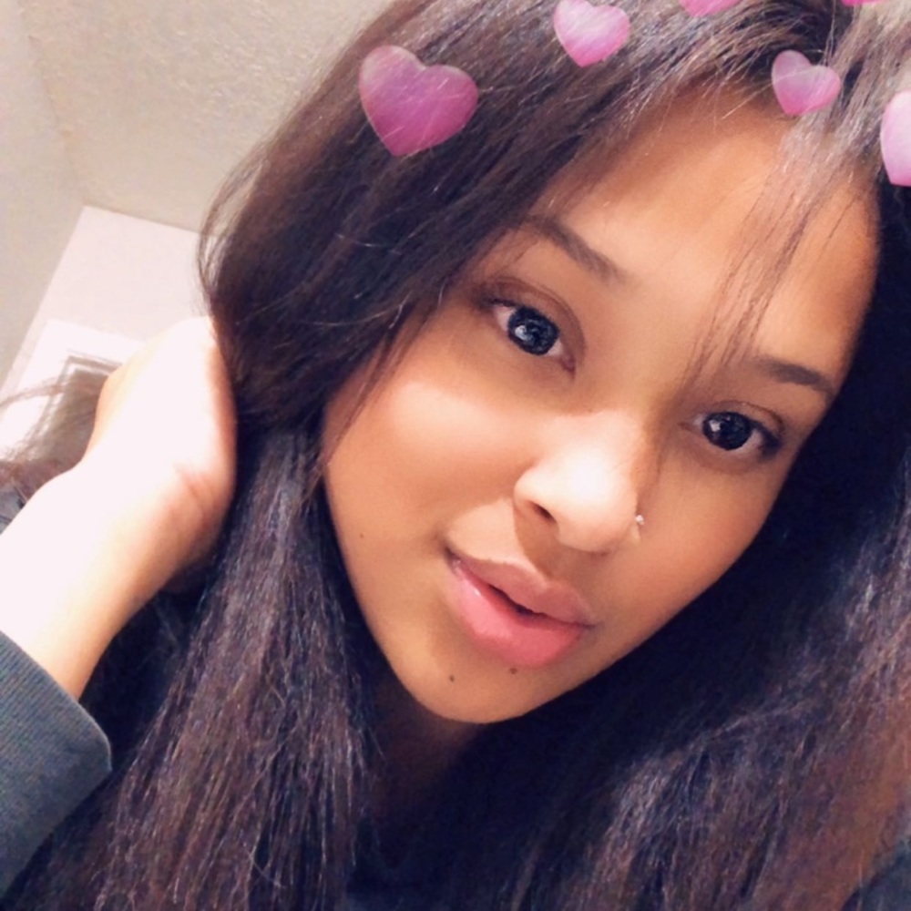 Meet your Posher, Liliana